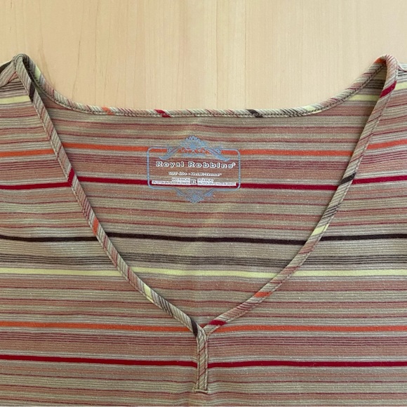 ROYAL ROBBINS XL cotton blend tee shirt. Vintage. - Picture 5 of 11